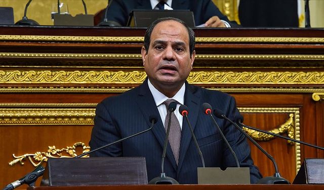 Mısır Cumhurbaşkanı Sisi: "Filistinlilerin topraklarından sürülmesini reddediyoruz"