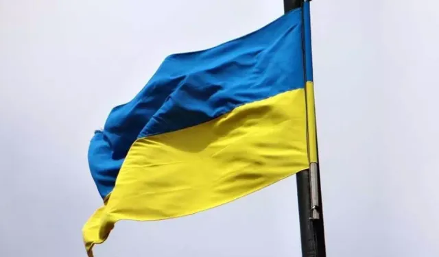 Ukrayna: Kırım'da Rusya'ya ait çıkarma gemilerini vurduk