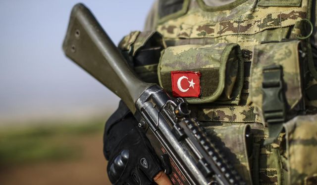 Türk askerinin Irak ve Suriye'de görev süresinin uzatılması kararı Resmi Gazete'de