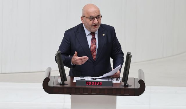 Sağlık Bakanı Koca, Saadet Partisi Genel Başkan Yardımcısı Bitmez’in hayatını kaybettiğini açıkladı