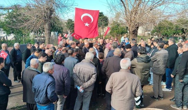 CHP’li 300 partili ön seçimsiz belirlenen adaya destek vermeme kararı aldı