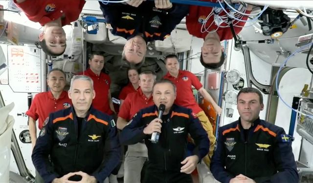 İlk Türk astronot Gezeravcı, Ax-3 ekibinin istasyondaki veda töreninde konuştu: