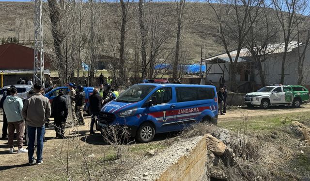 Bayburt'ta muhtarlık seçimi nedeniyle çıkan kavgada 1 kişi yaralandı