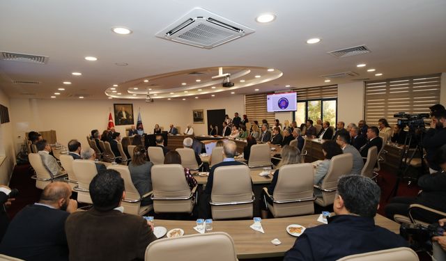 YÖK Başkanı Özvar, Akdeniz Üniversitesi Senato Toplantısı'nda konuştu: