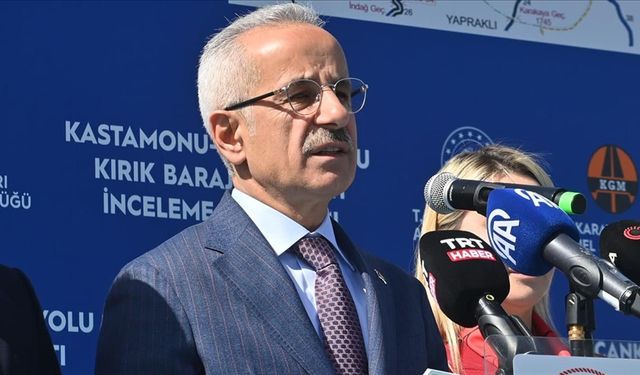 Ulaştırma ve Altyapı Bakanı Uraloğlu: Biz hizmet için siyaset yapıyoruz ki şehirlerimiz gelişsin, ülkemiz gelişsin