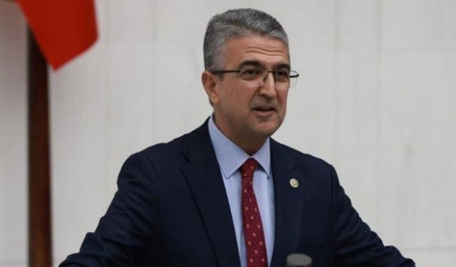 MHP Genel Başkan Yardımcı Aydın, Erzurum'da konuştu: