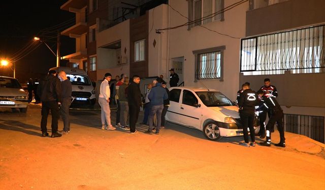İzmir'de silahla bir çocuğunu öldürüp diğerini yaralayan kişi intihar girişiminde bulundu
