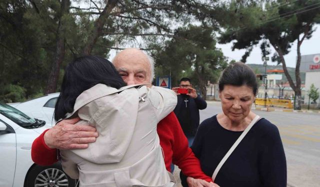 Resmi Gazete’de yayınlanan kararla affedilen 28 Şubat davası sanıklarından Orgeneral Çetin Doğan, tutuklu bulunduğu Buca Kırıklar 1 No’lu F Tipi Cezaevi’nden tahliye edildi.