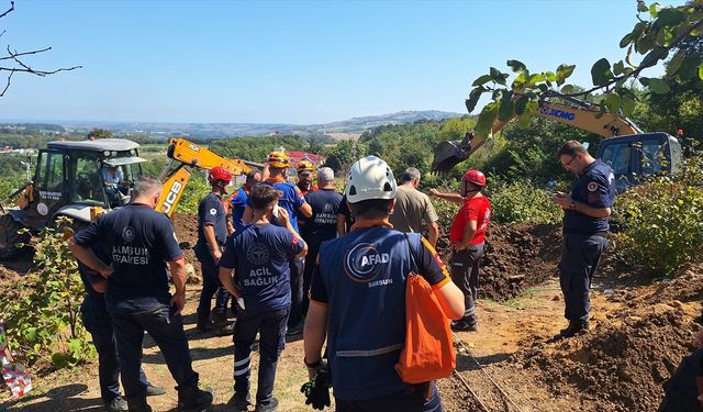 Samsun'da kuyu açarken toprak altında kalan 2 kişi öldü