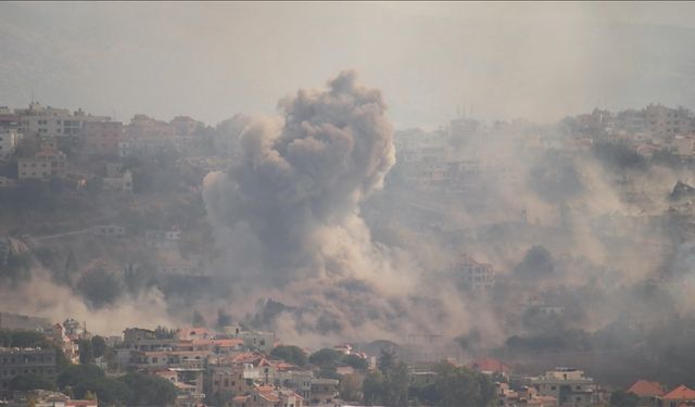 İsrail ile Lübnan arasında sağlanan ateşkes antlaşması yürürlüğe girdi