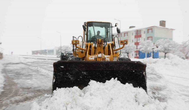Bitlis’te 70 köy yolu ulaşıma kapandı