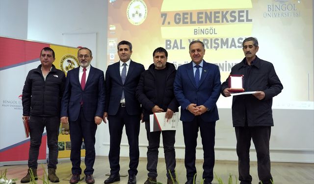 Bingöl'de "7. Geleneksel Bal Yarışması Ödül Töreni" düzenlendi