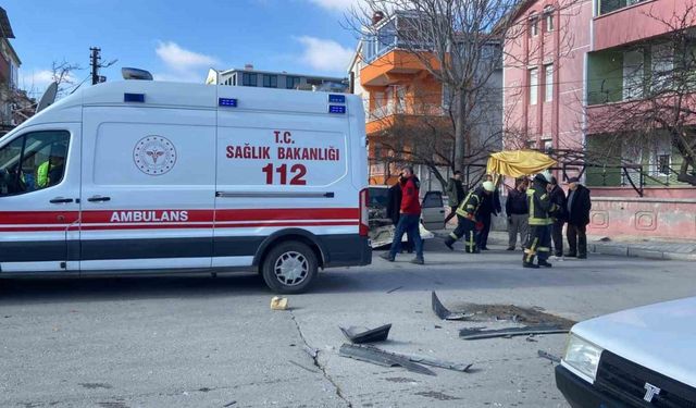 Karaman’da otomobil ile minibüs çarpıştı: 1 yaralı