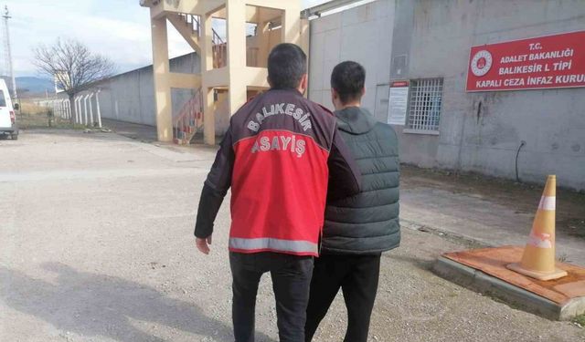 Polis aranan şahıslara göz açtırmıyor: 22 tutuklama