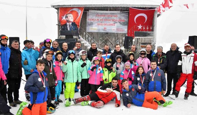 Zigana Dağı’nda 15. Kış Şenliği coşkusu