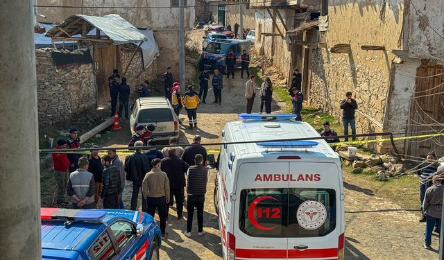 Uşak'ta 2 komşusunu öldüren 89 yaşındaki zanlı hastaneye kaldırıldı