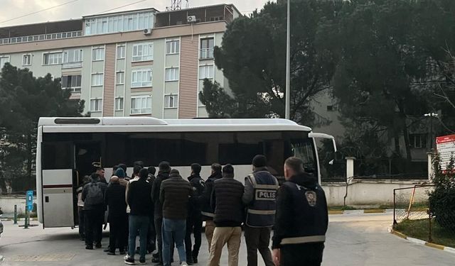 Manisa merkezli 8 ilde dolandırıcılık operasyonu