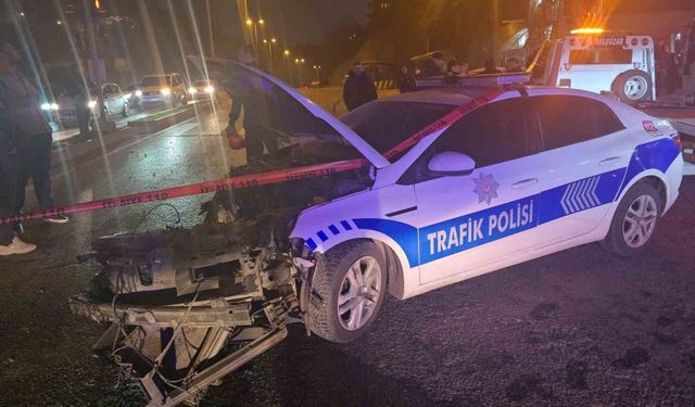 Zonguldak’ta kavşaktaki kazaya biri polis otosu üç araç karıştı: 2’si polis 4 yaralı