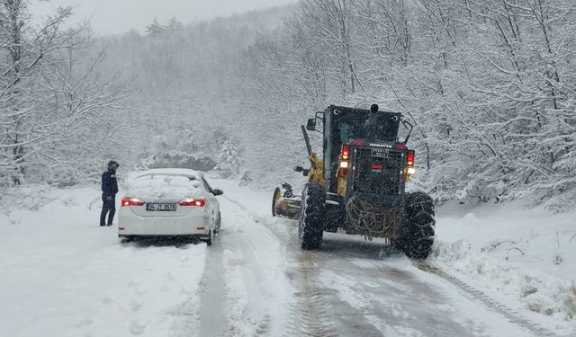 Amasya'da kar nedeniyle 39 köy yolu ulaşıma kapandı