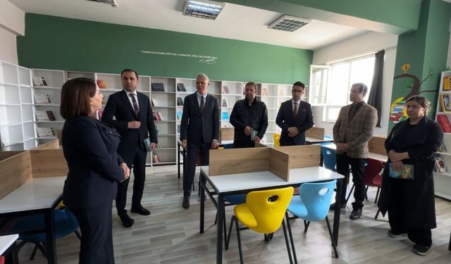 Başıboş köpeklerin saldırısında hayatını kaybeden Eslem Teker adına kütüphane açıldı