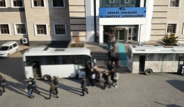 Ehliyet sınavında ’joker’ operasyonu: 27 organizatör tutuklandı