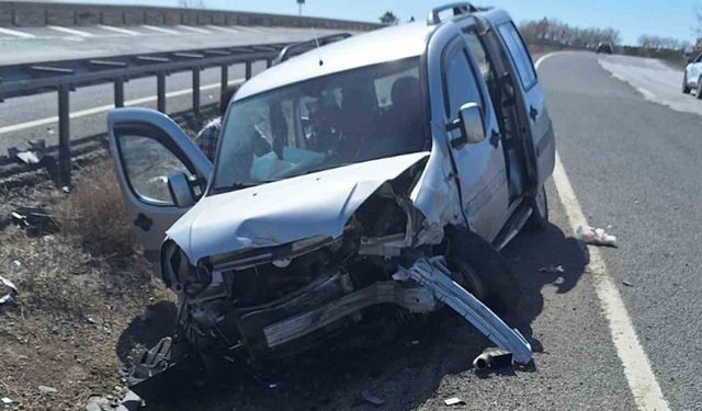 Kırıkkale’de zincirleme kaza: 2 yaralı