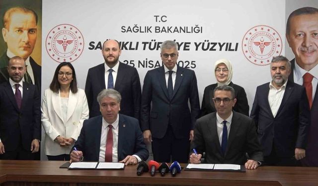 Sağlık Bakanı Memişoğlu: "Herkesin özgür iradesi var. Kimseye baskı yapmıyoruz"