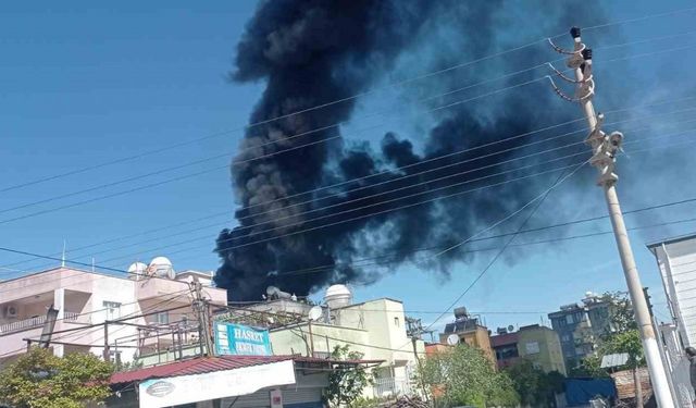 Siirt’te tandırdan sıçrayan kıvılcımlar yangına neden oldu