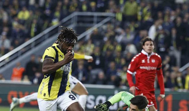 Sivasspor - Fenerbahçe maçları bol gollü geçiyor
