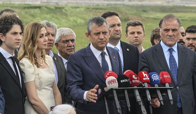 CHP Genel Başkanı Özel'den İmamoğlu'na cezaevinde ziyaret