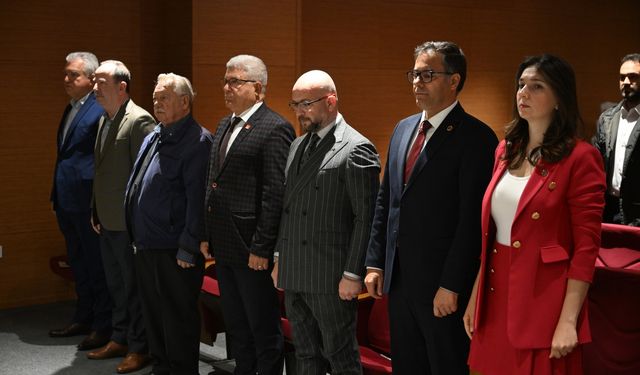 Edirne'de Kırkpınar Yağlı Güreşleri sempozyumda konuşuldu