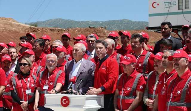Enerji ve Tabii Kaynaklar Bakanı Bayraktar, Gabar Dağı'ndaki petrol üretim sahasında konuştu: