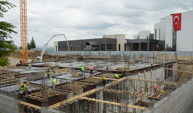 Kütahya'da devlet hastanesi ek binasının temeli atıldı
