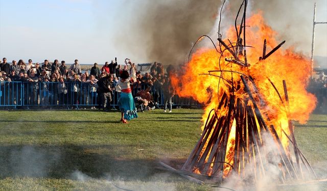 Tekirdağ'da "2. Süleymanpaşa Kakava Hıdrellez Şenliği" düzenlendi