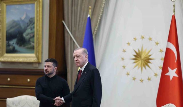 Cumhurbaşkanı Erdoğan, Ukrayna Devlet Başkanı Zelenskiy ile görüştü