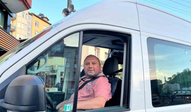 Gurbetten sıla yolu: Berlin’de 16 yıl taksicilik yaptı, memleketine dönünce dolmuşun koltuğuna oturdu