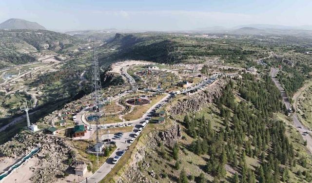 Kahveci Dağı’nda festival havasında "uçurtma şenliği"