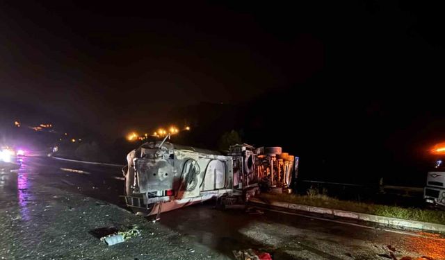 Osmaniye’de mazot yüklü tanker devrildi