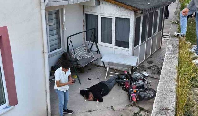 Polisin ’dur’ ihtarına uymadı kaza yaptı