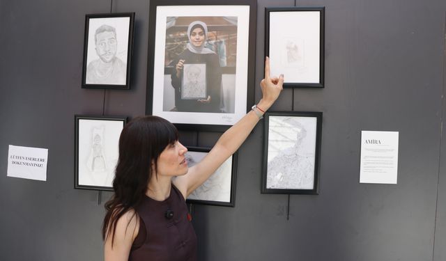 İshak Paşa Sarayı'nda savaş ve göçe zorlanmış çocukları konu alan fotoğraf sergisi açıldı