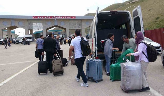 İran-İsrail savaşının 4’üncü gününde Van sınırında dönüş hareketliliği