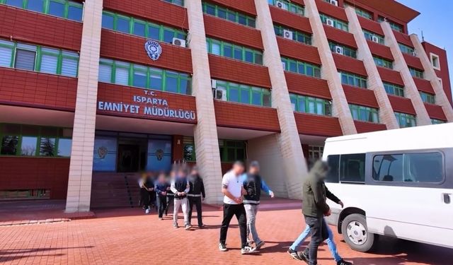 Isparta’da narkotik operasyonlarında 22 kişiye adli işlem yapıldı