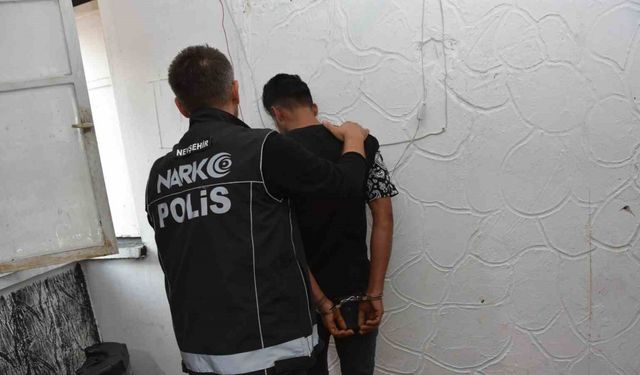 Nevşehir’de helikopter destekli narkotik operasyonu: 61 gözaltı