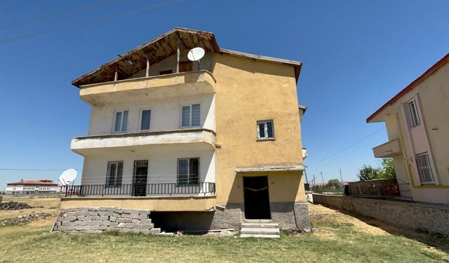 Aksaray'da bir kişi tartıştığı ağabeyini bıçaklayarak öldürdü