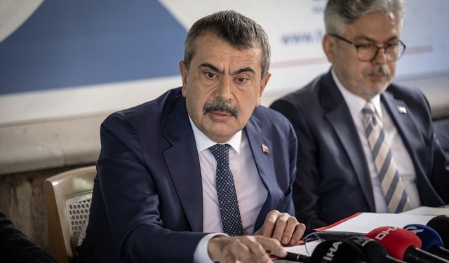 Milli Eğitim Bakanı Tekin, basın mensuplarıyla bir araya geldi: