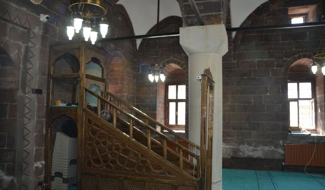 Muş'ta restore edilen tarihi Murat Paşa Camisi yeniden ibadete açılacak