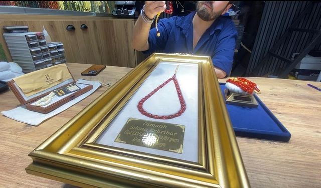 Elazığ’da milyonluk Osmanlı kehribarı tespihler görücüye çıktı