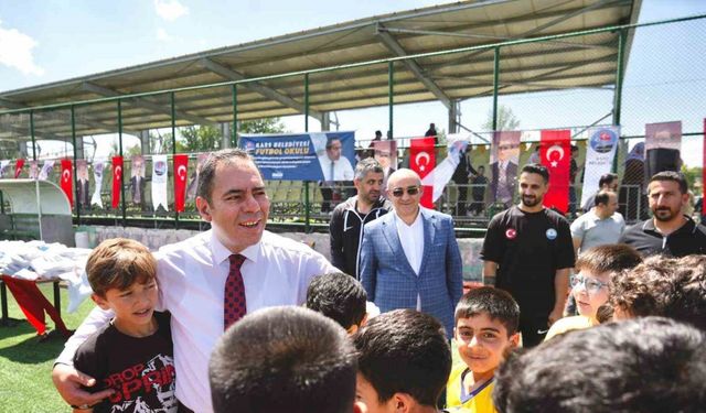 Kars Belediyesi Futbol Okulu açıldı