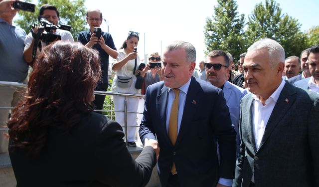 Bakan Bak, Aydın Büyükşehir Belediyesi Başkanı Çerçioğlu'nu ziyaret etti