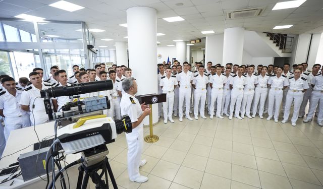 TEKNOFEST Mavi Vatan kapsamında Deniz Harp Sanayiinde Yapay Zeka Forumu düzenlendi